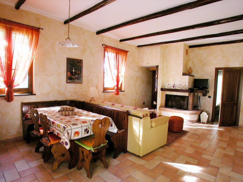Agriturismo Istrice Innamorato Campello sul Clitunno Camera foto